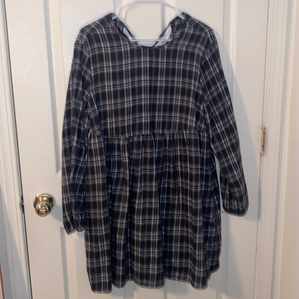 Medium Black and White Plaid Dress